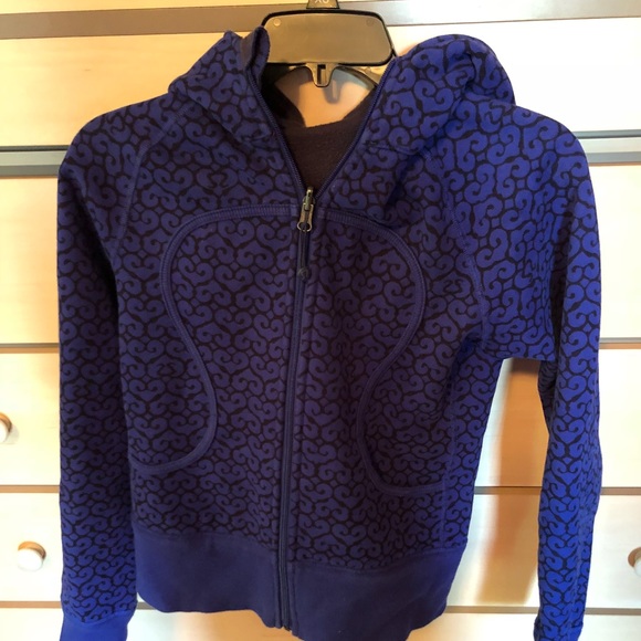 lululemon athletica Tops - Lululemon Scuba Hoodie